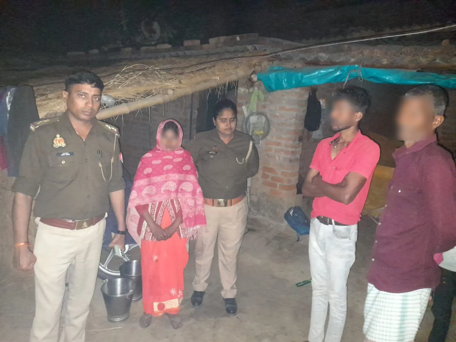 नाराज़ होकर निकली महिला को पुलिस ने परिजनों से मिलाया