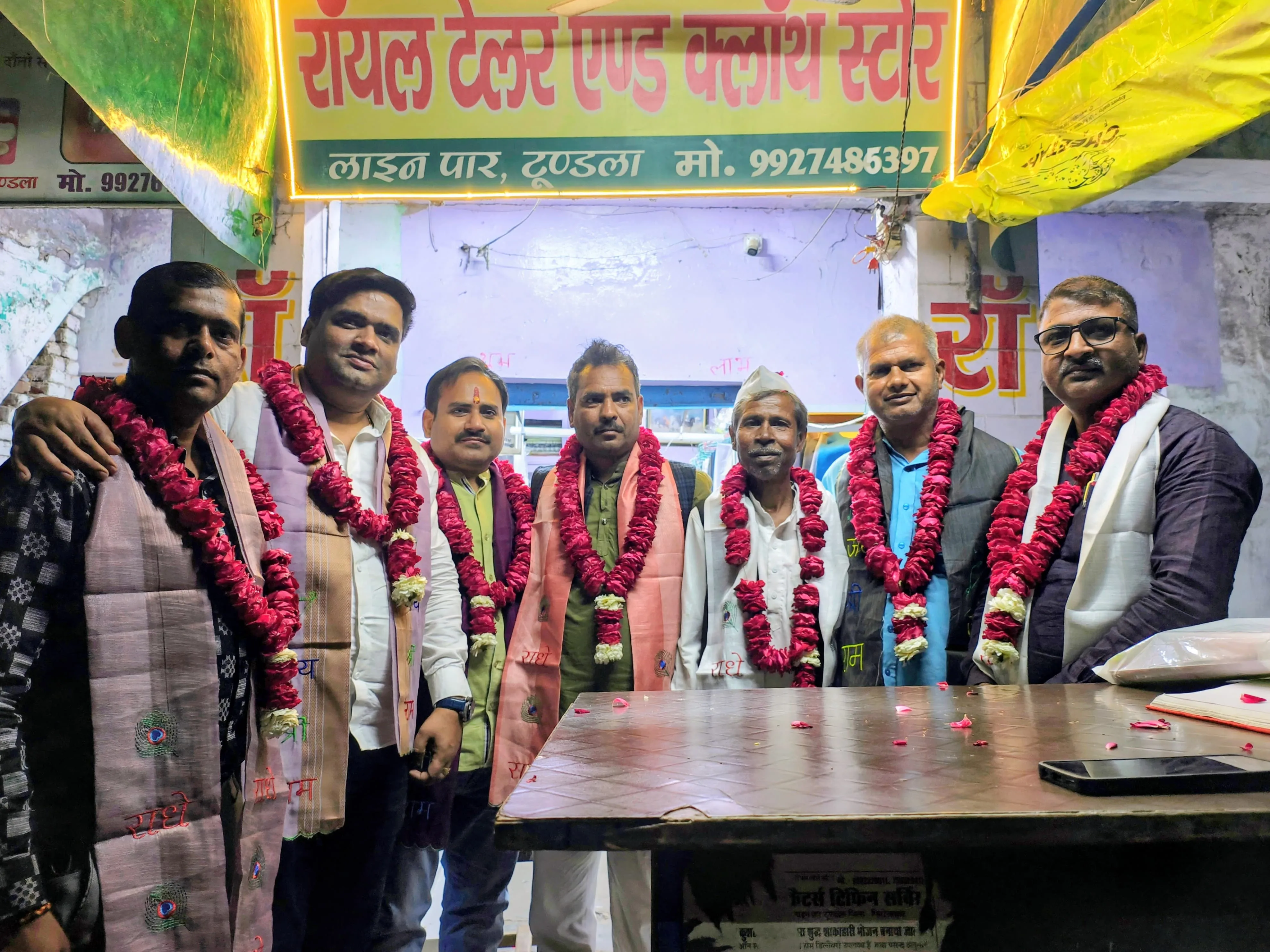 संकल्प संस्था के स्थापना दिवस के उपलक्ष्य में सरवत वितरण कार्यक्रम किया गया