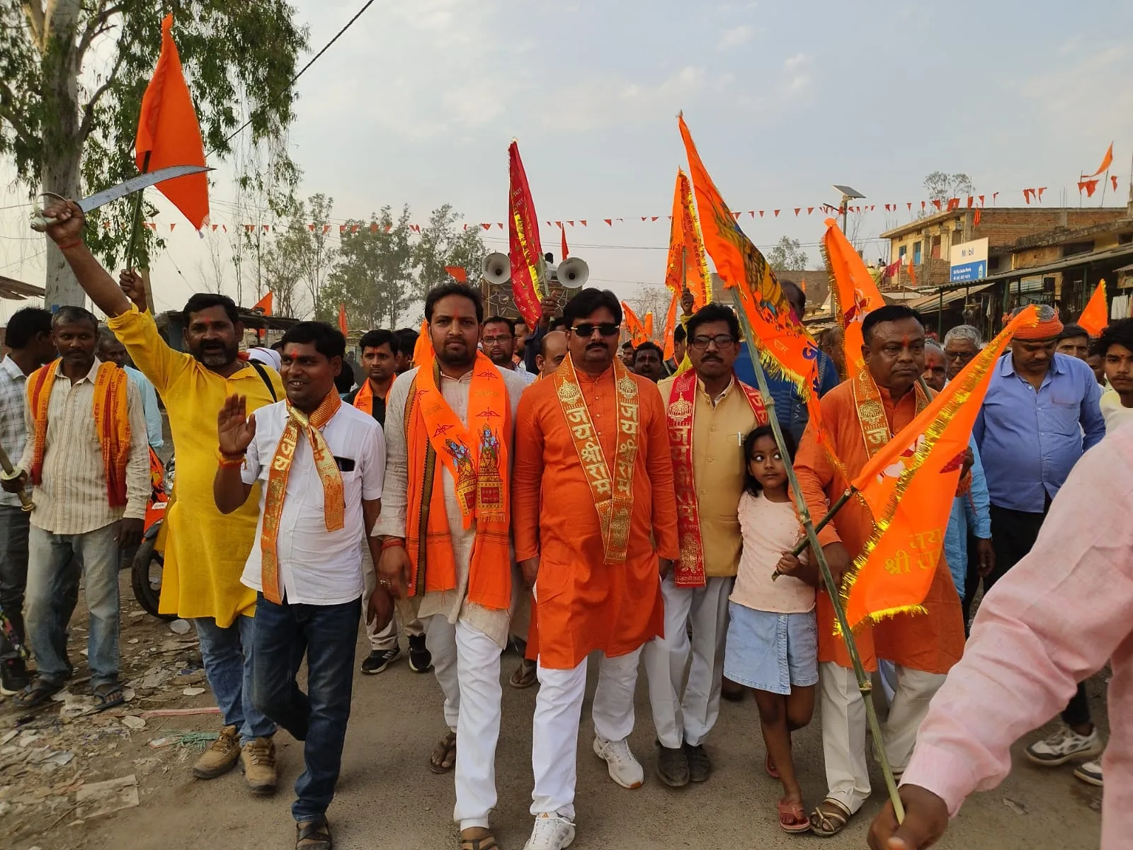 रामनवमी पर  निकला भब्य शोभायात्रा, लगे जय श्री राम के जयकारे