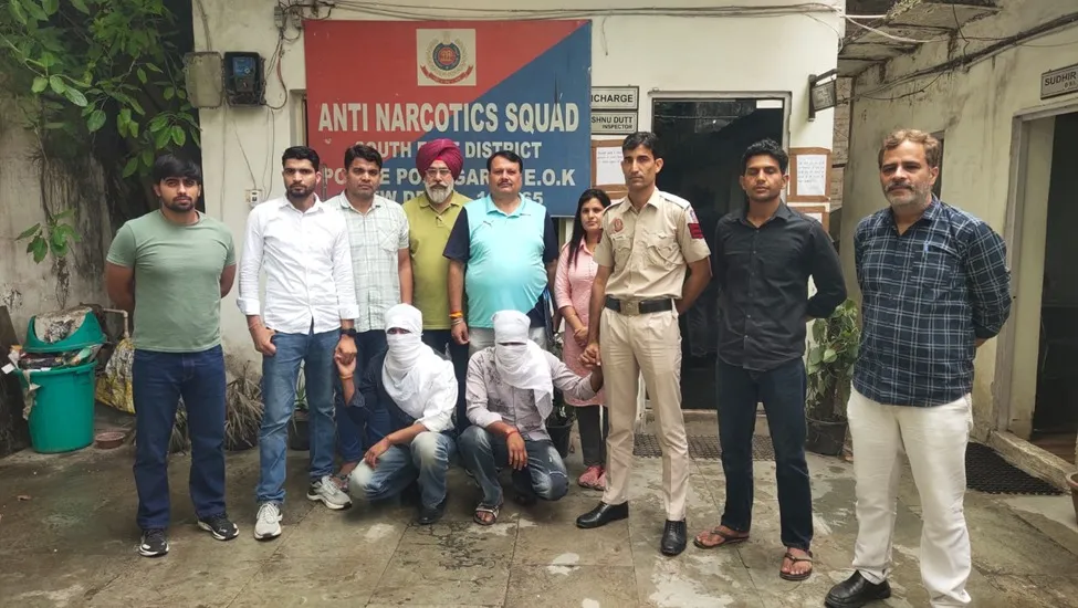 ड्रग सिंडिकेट पर बड़ी कार्रवाई: साउथ-ईस्ट जिले की एएनएस टीम ने 10 लाख की एमडी के साथ दो तस्करों को दबोचा