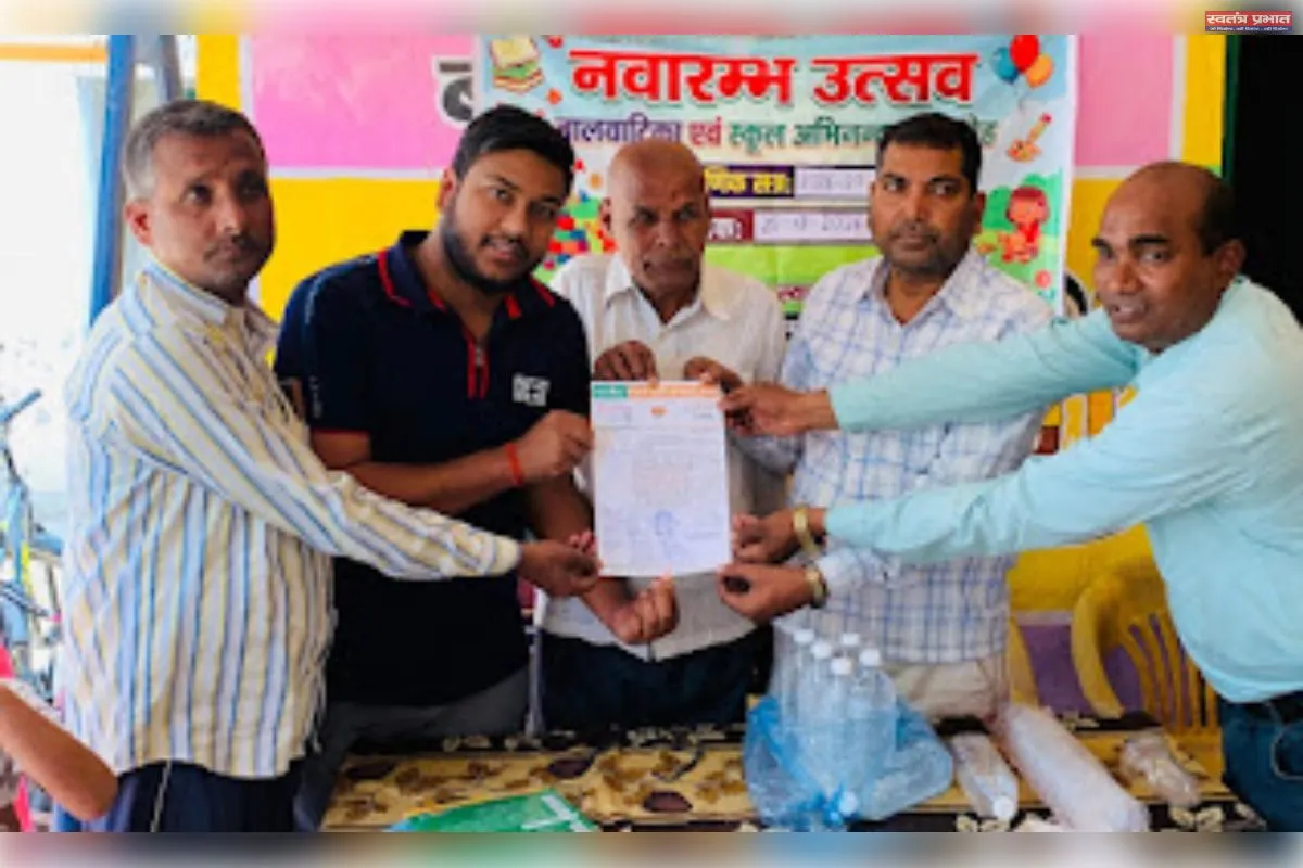 खतरनाक रास्तों से स्कूल जाने को मजबूर बच्चे