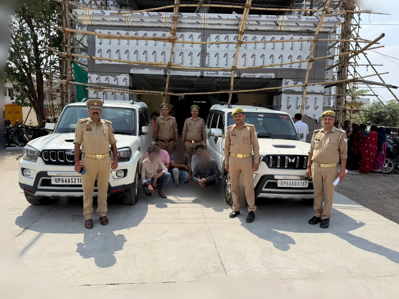 सोनभद्र पुलिस का कड़ा प्रहार, ओवरलोडिंग प्रकरण में दबंगई पड़ी भारी