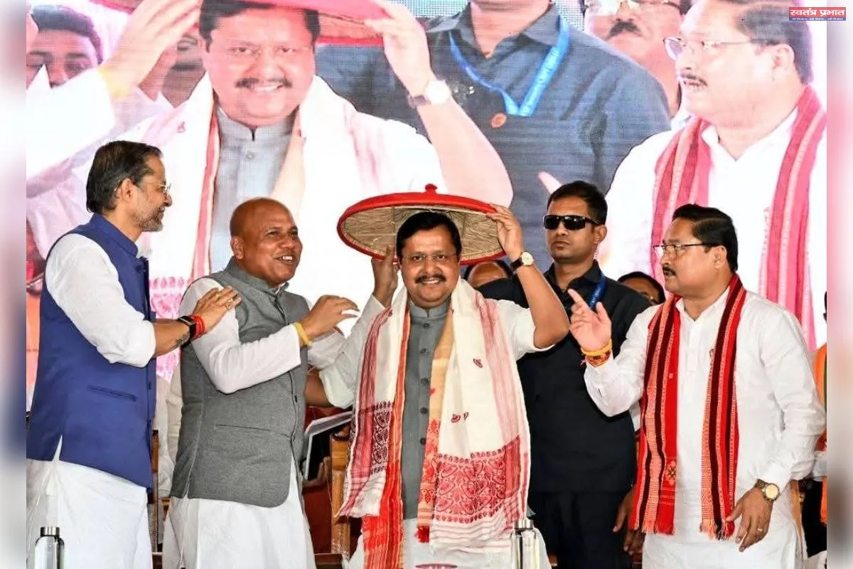 असम में डबल इंजन सरकार को खींचने के लिए रथी -महारथियों के उमड़ी भीड़ 