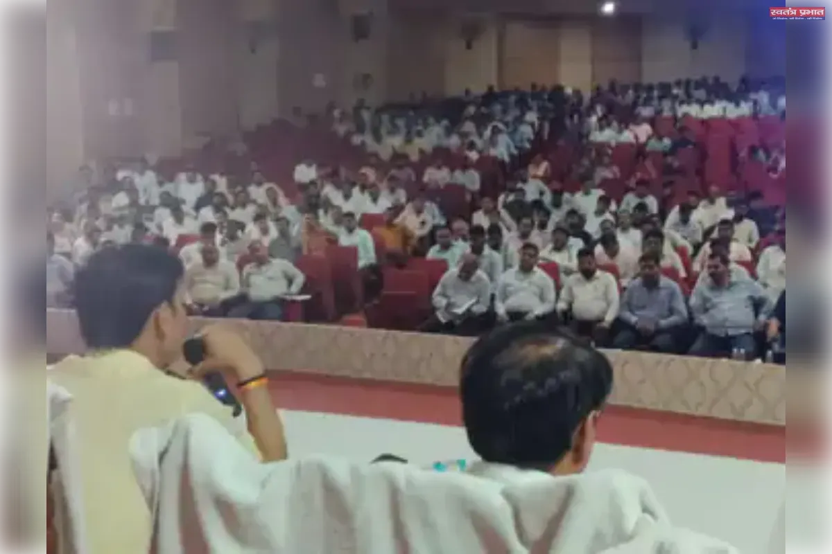 बलिया में फॉर्मर रजिस्ट्री को लेकर प्रशासन अलर्ट: 6 से 15 अप्रैल तक विशेष कैंप, हर दो घंटे में होगी मॉनिटरिंग