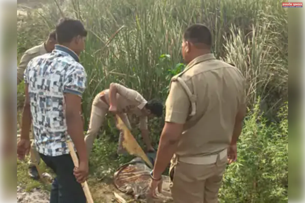 अवैध शराब के खिलाफ बलिया पुलिस का प्रहार, रेवती में बड़ी छापेमारी