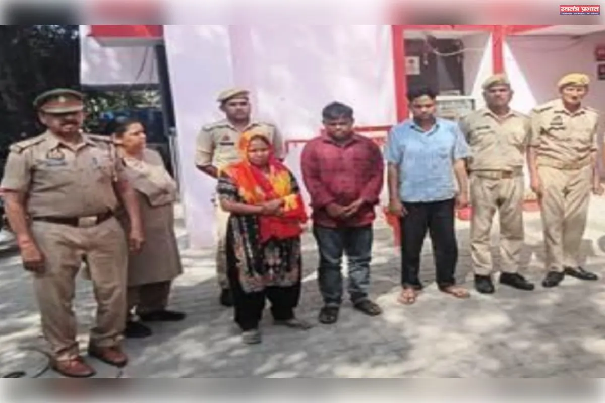 कानपुर के गणेश मंदिर में मुकुटों की चोरी करने वाले पति-पत्नी व खरीदने वाला गिरफ्तार 