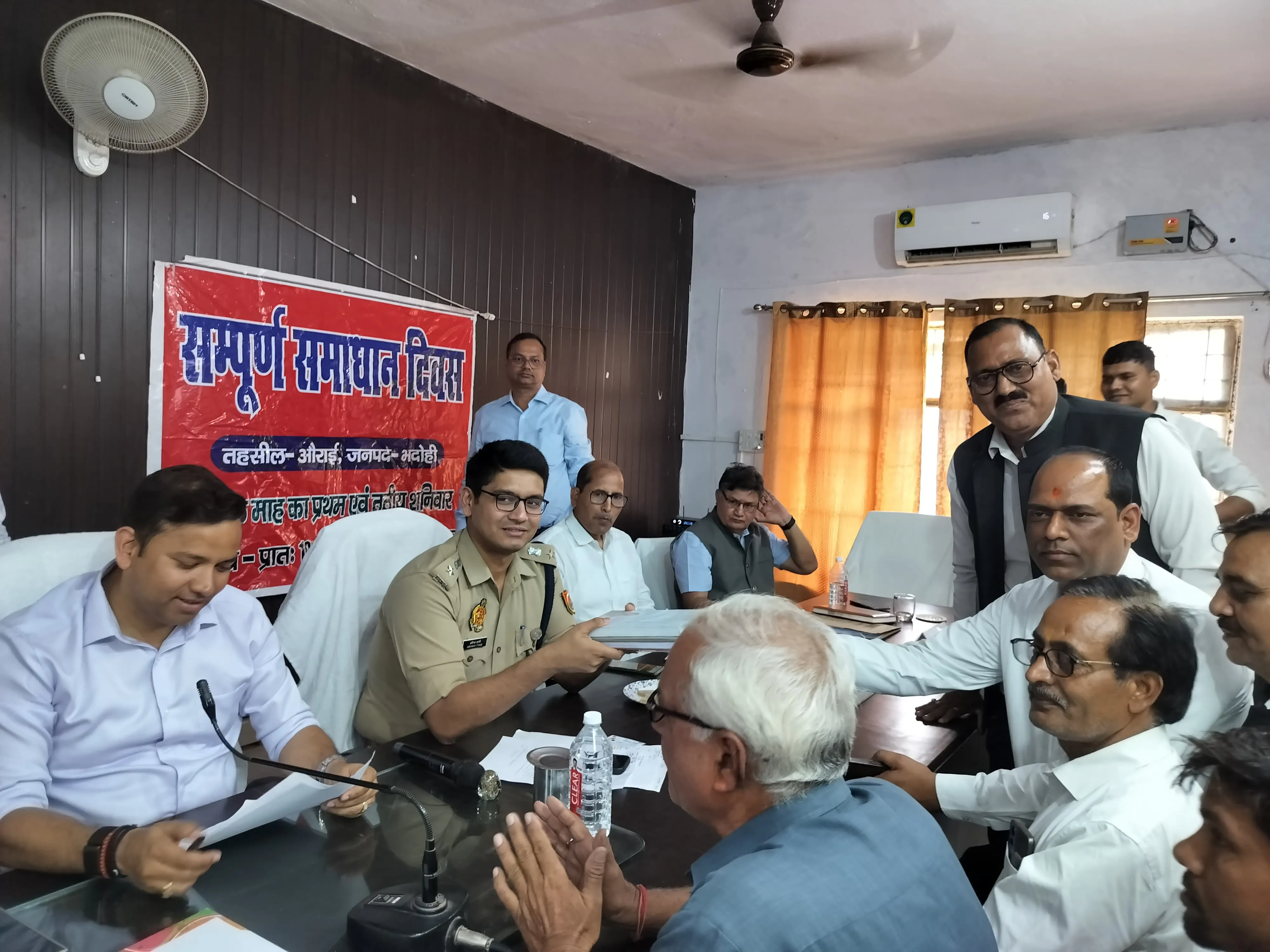 संपूर्ण समाधान दिवस में 59 शिकायतें, 9 का मौके पर निस्तारण