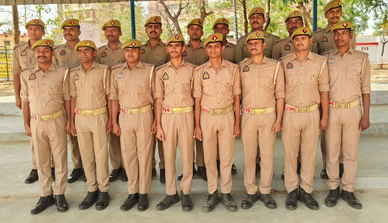 आरटीसी सोनभद्र में प्रशिक्षु आरक्षियों की परीक्षा सम्पन्न, विभिन्न श्रेणियों में उत्कृष्ट प्रदर्शन करने वाले प्रशिक्षुओं को किया गया सम्मानित