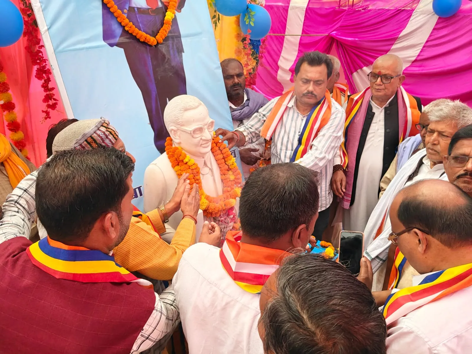 कोन में धूमधाम से मनी बाबा साहब की जयंती, निकली भव्य रैली