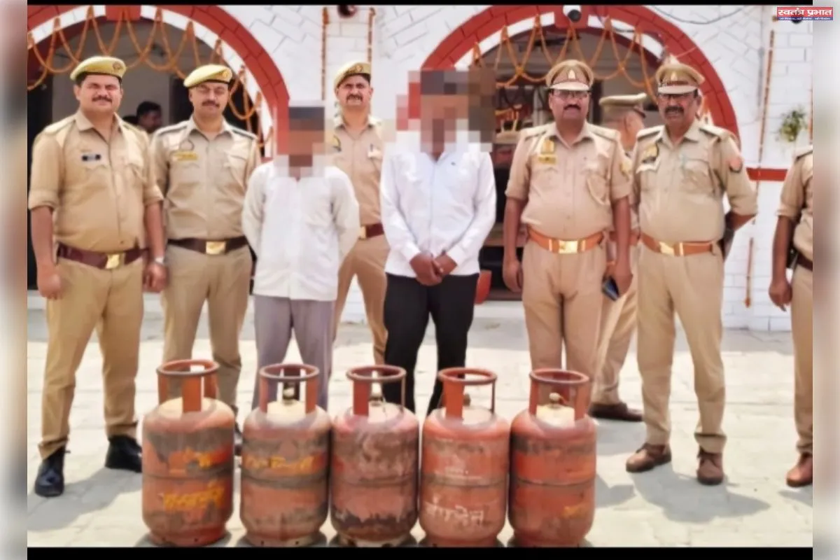 गैस एजेंसियों से सिलेंडर चोरी का खुलासा: दो शातिर गिरफ्तार