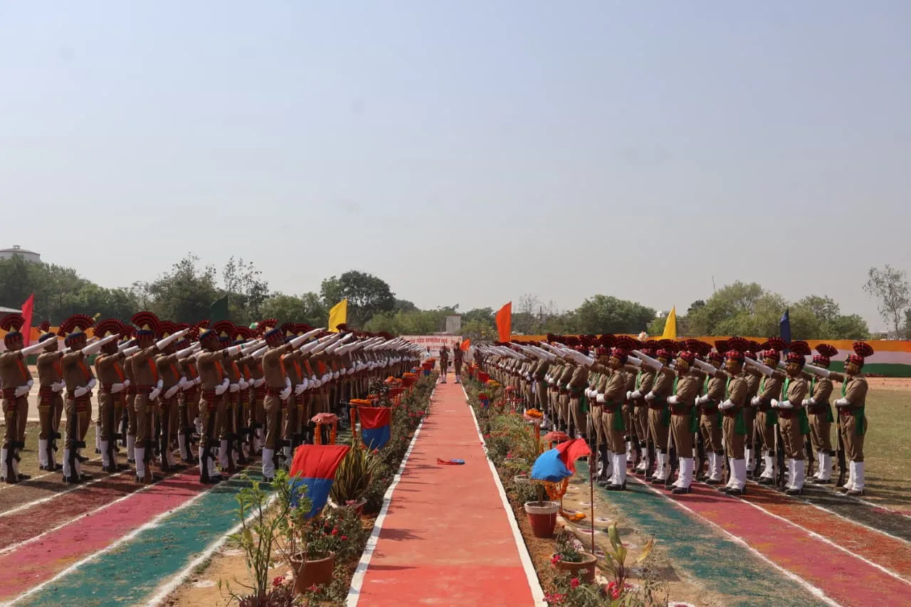 पुलिस लाइन चुर्क, सोनभद्र में 485 रिक्रूट आरक्षियों की भव्य दीक्षांत परेड सम्पन्न