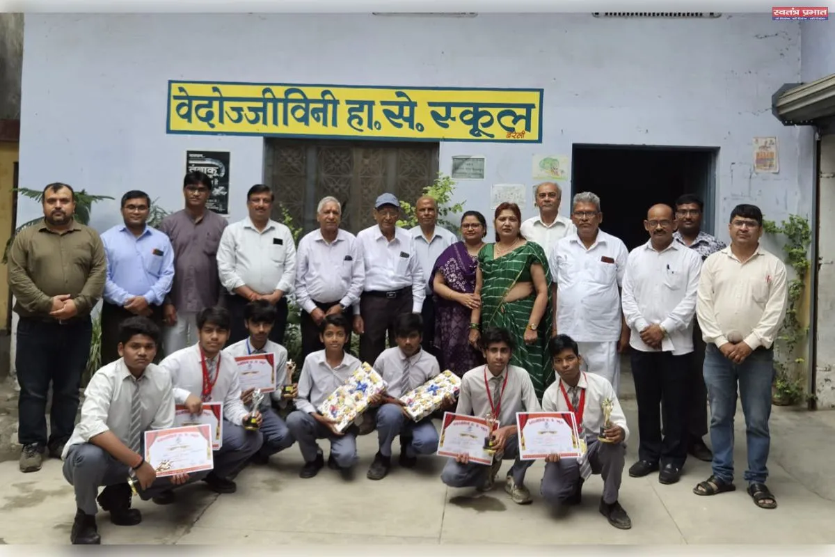 छोटे बच्चों की माता शिक्षिकाओं को जनगणना ड्यूटी से मुक्त किया जाए-नरेश गंगवार