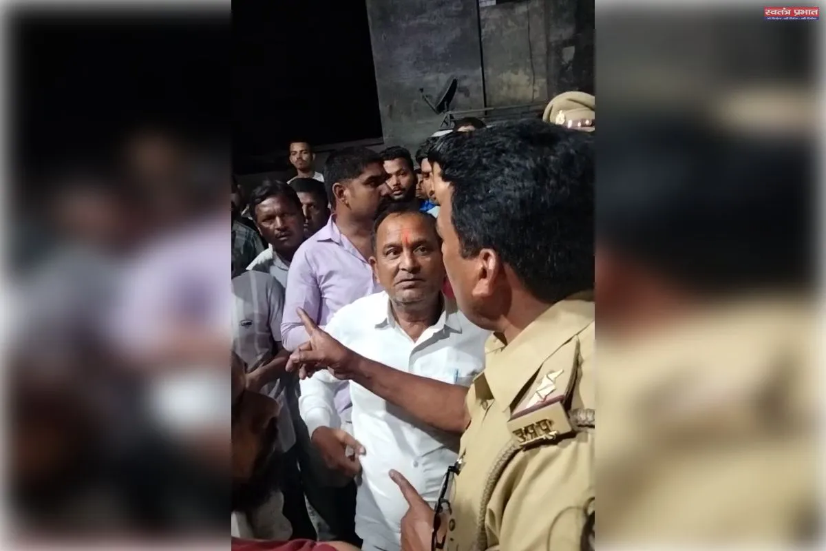 गांव से बारात लेकर गया अधेड़ गायब, हाइवे किनारे संदिग्ध परिस्थिति में मिला जला शव, ग्रामीणों में आक्रोश