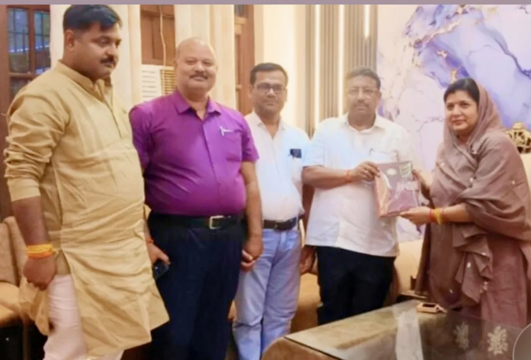  गोरखपुर: खजनी बार एसोसिएशन में नई टीम का आगाज़ 8 अप्रैल को, भव्य शपथ ग्रहण की जोरदार तैयारी