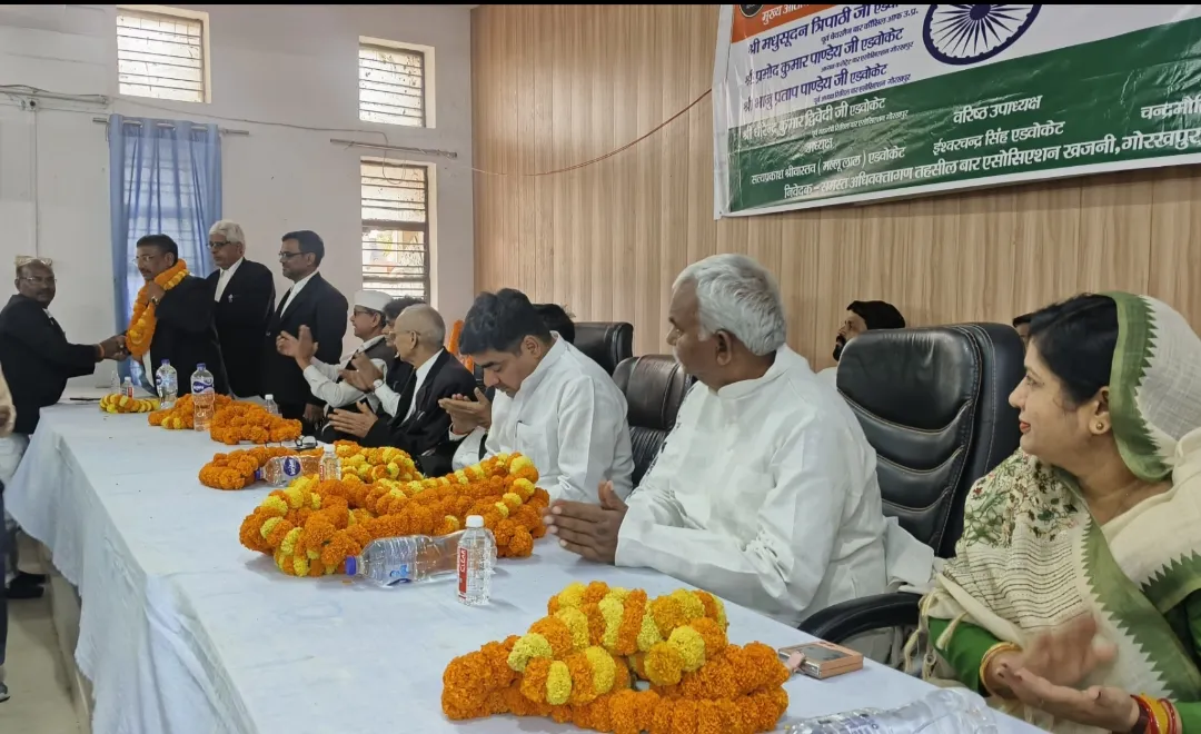 खजनी बार एसोसिएशन शपथ ग्रहण: न्याय की मजबूती का संकल्प, मुनसिफी के लिए उठी आवाज