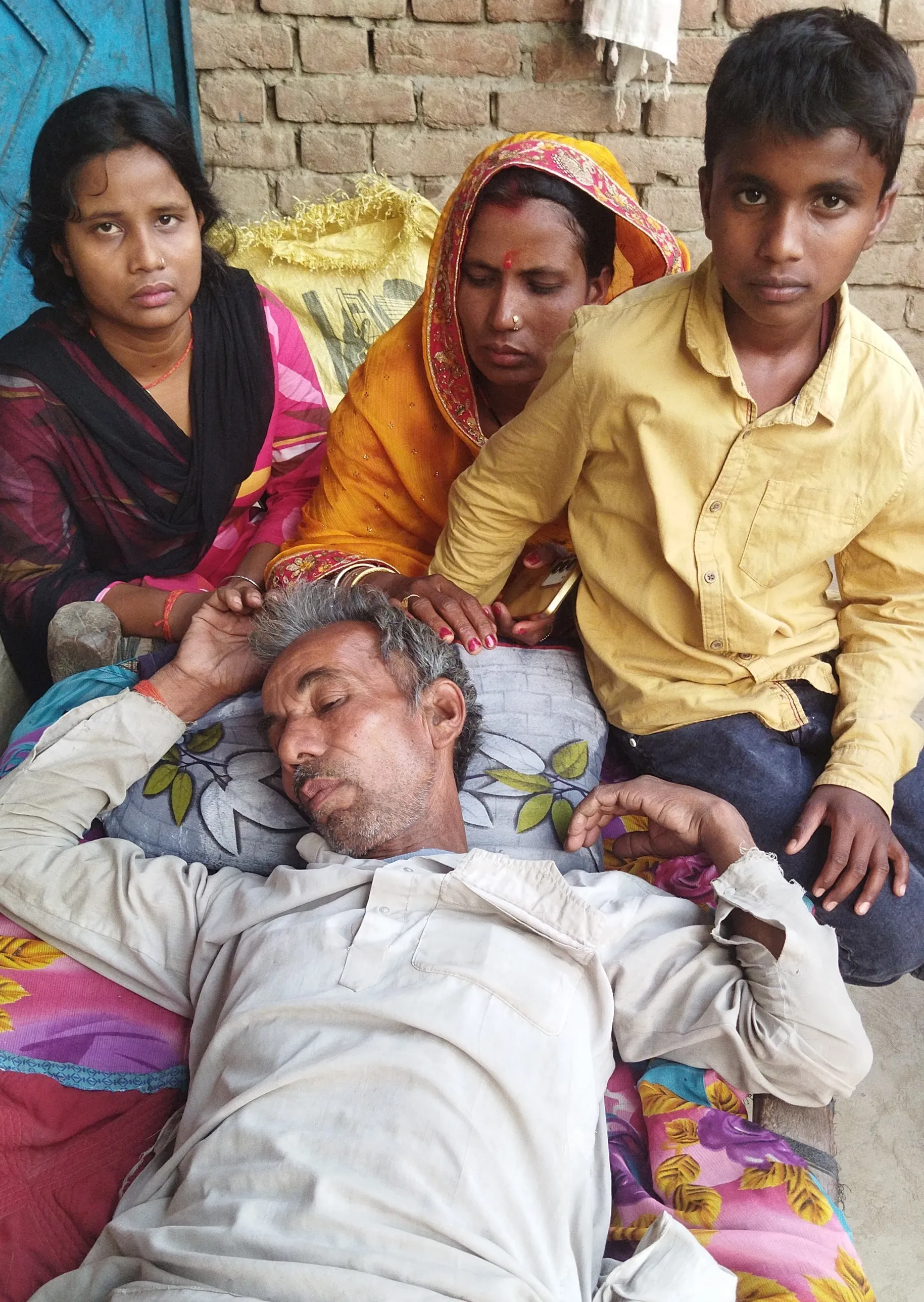 जटहां:  पुत्री की सगाई में गया था परिवार, इधर घर में दिनदहाड़े लाखों की चोरी