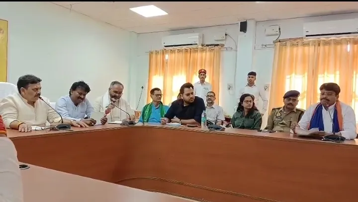 अपना दल एस युवा मंच के प्रदेश उपाध्यक्ष ने  प्रभारी मंत्री को सौंपा ज्ञापन,  किया कोन सीएचसी में चिकित्सकों की मांग