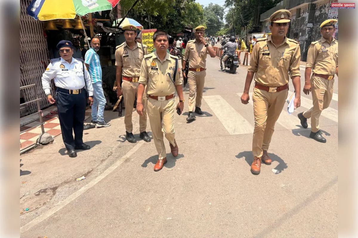 आटो व ई-रिक्शा चौराहे से सौ मीटर दूर खड़ा करें नहीं तो होगी कार्रवाई - डीसीपी यातायात 