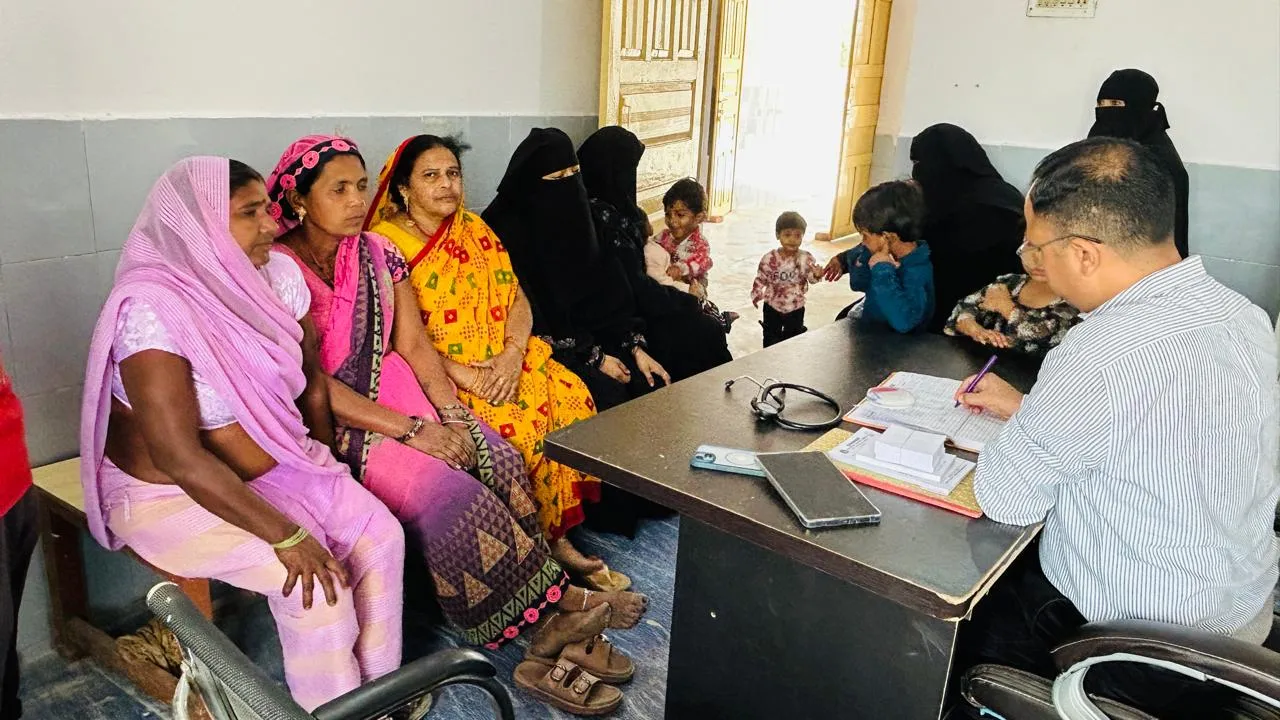 बिस्कोहर में जन आरोग्य मेले में 80 मरीजों का हुआ उपचार