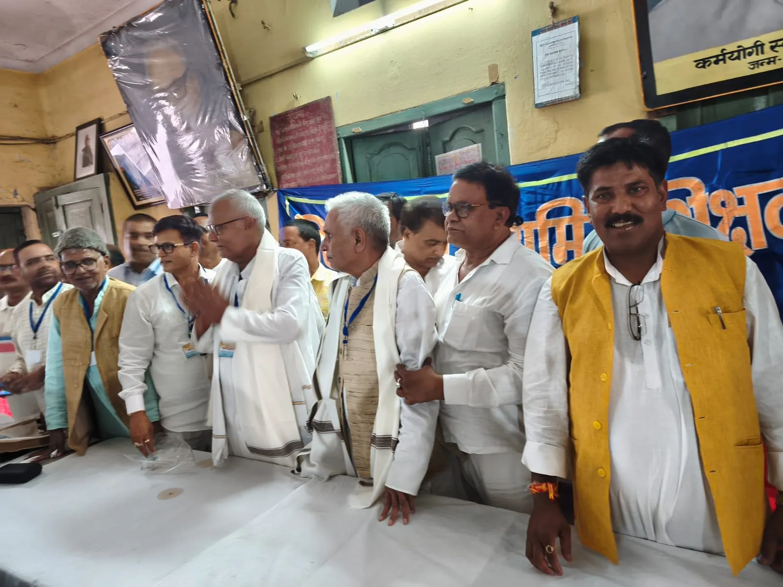 बिहार राज्य प्राथमिक शिक्षक संघ के नवनिर्वाचित अध्यक्ष हरेंद्र राय, शिक्षकों ने दी बधाई, शिक्षक संगठनों में खुशी