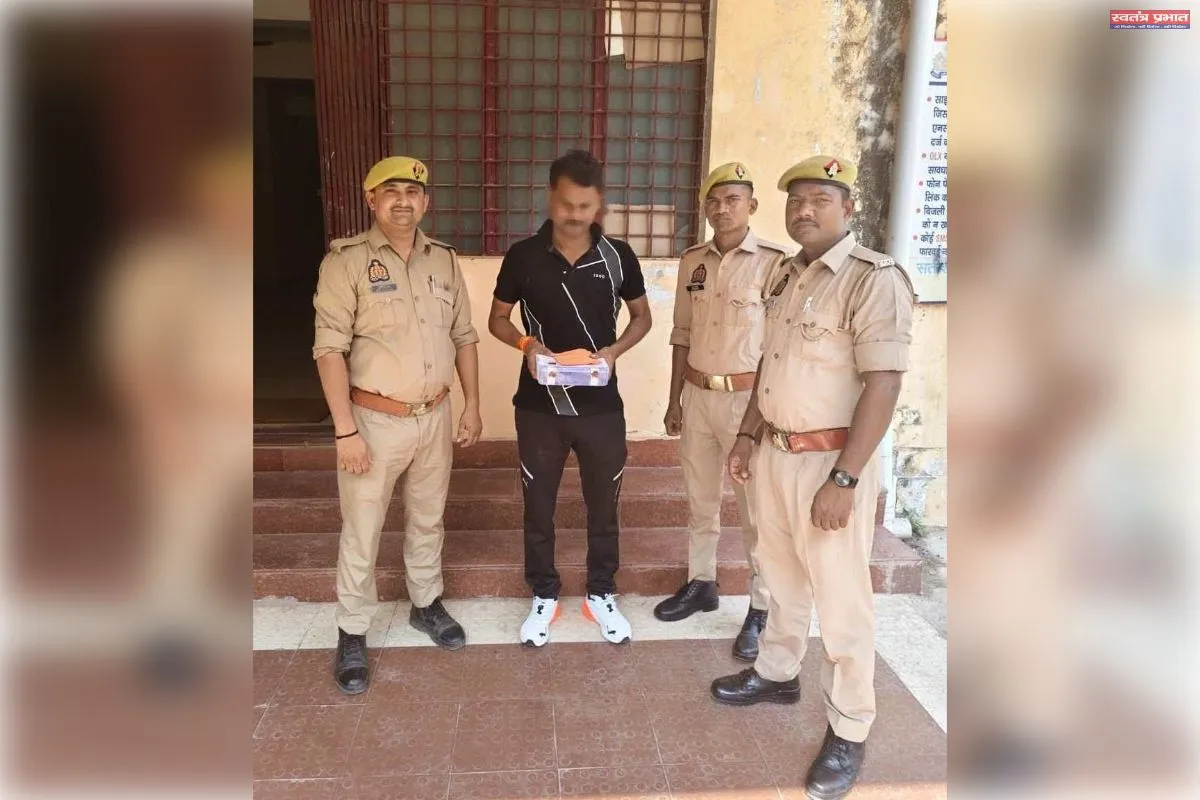 झूंसी में फायरिंग कर दहशत फैलाने वाला हिस्ट्रीशीटर गिरफ्तार।