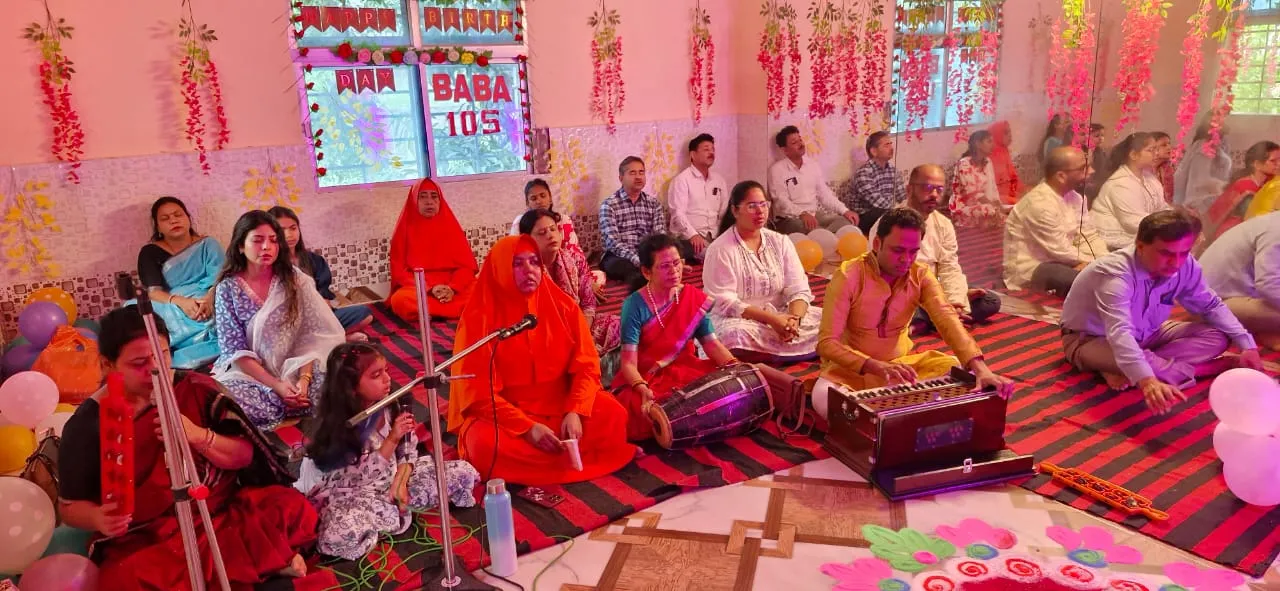 आनन्दमार्ग के प्रवर्तक भगवान श्री श्री आनंदमूर्ति जी का जन्मोत्सव घूम-धाम से मनाया गया