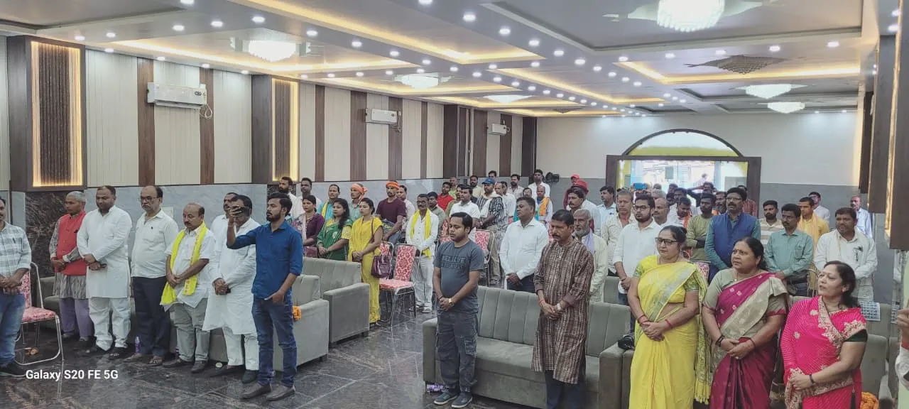 जन सुराज पार्टी के जिलाध्यक्ष बने अनिल कुमार सिंह, महिलाध्यक्ष अनुराधा कुमारी पासवान 