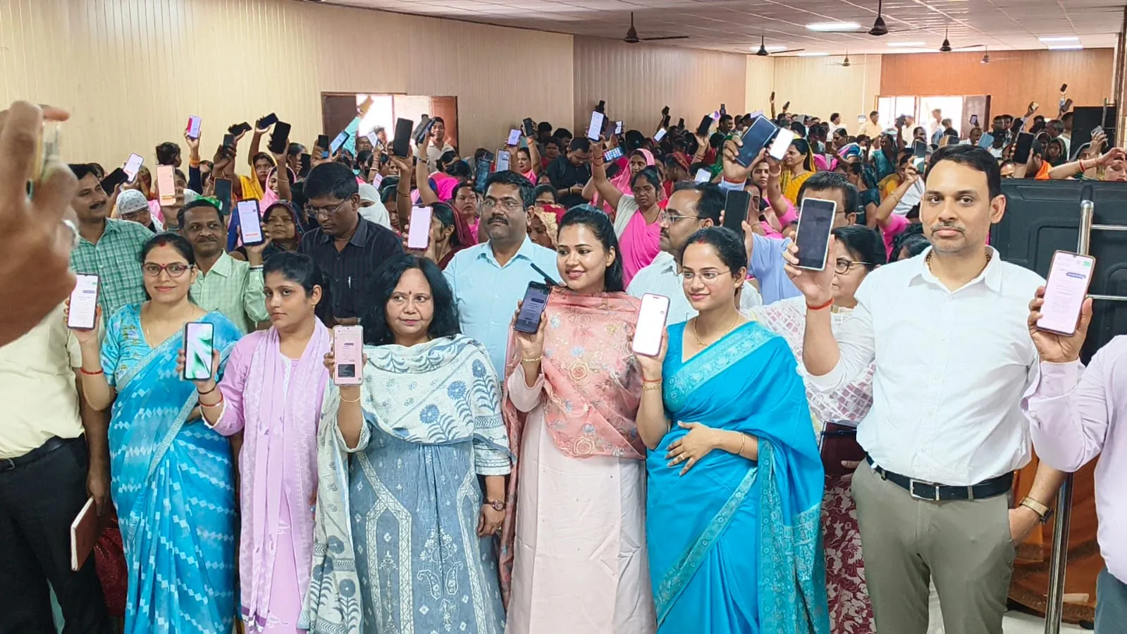 हमारी जनगणना-हमारा विकास” स्वगणना में सोनभद्र बना प्रदेश में नंबर-1