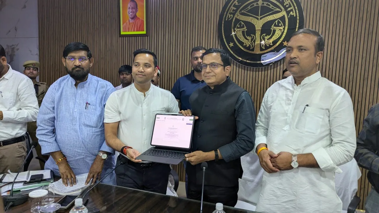 अब प्रीपेड नहीं पोस्टपेड मोड में मिलेगा बिजली बिल:सांसद