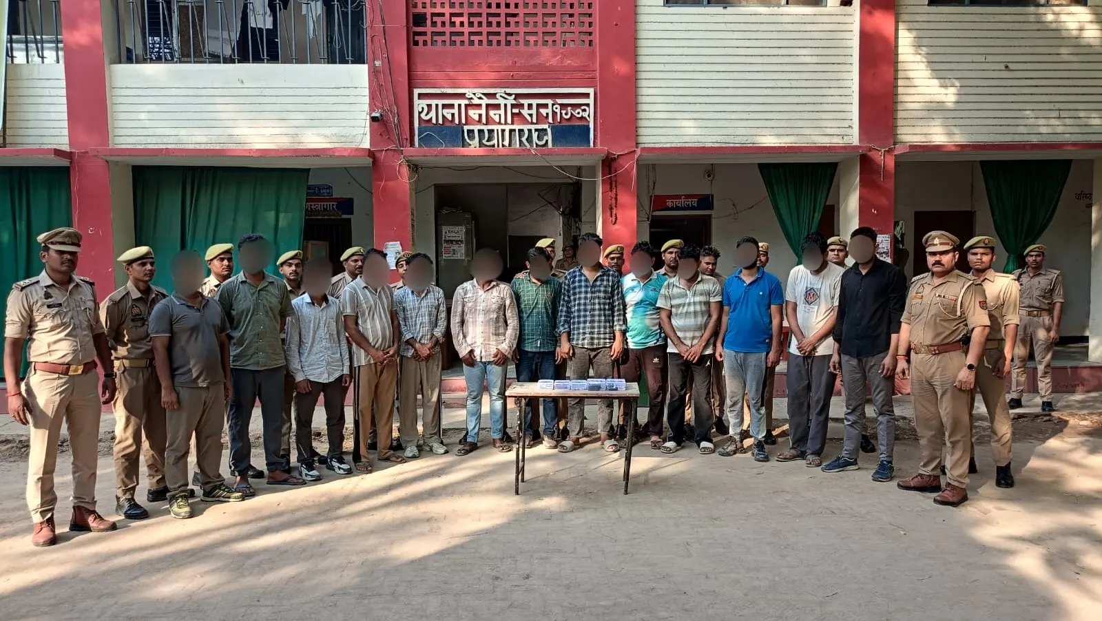 आर्मी बेस वर्कशॉप की परीक्षा में फर्जीवाड़ा, 13 आरोपी गिरफ्तार।