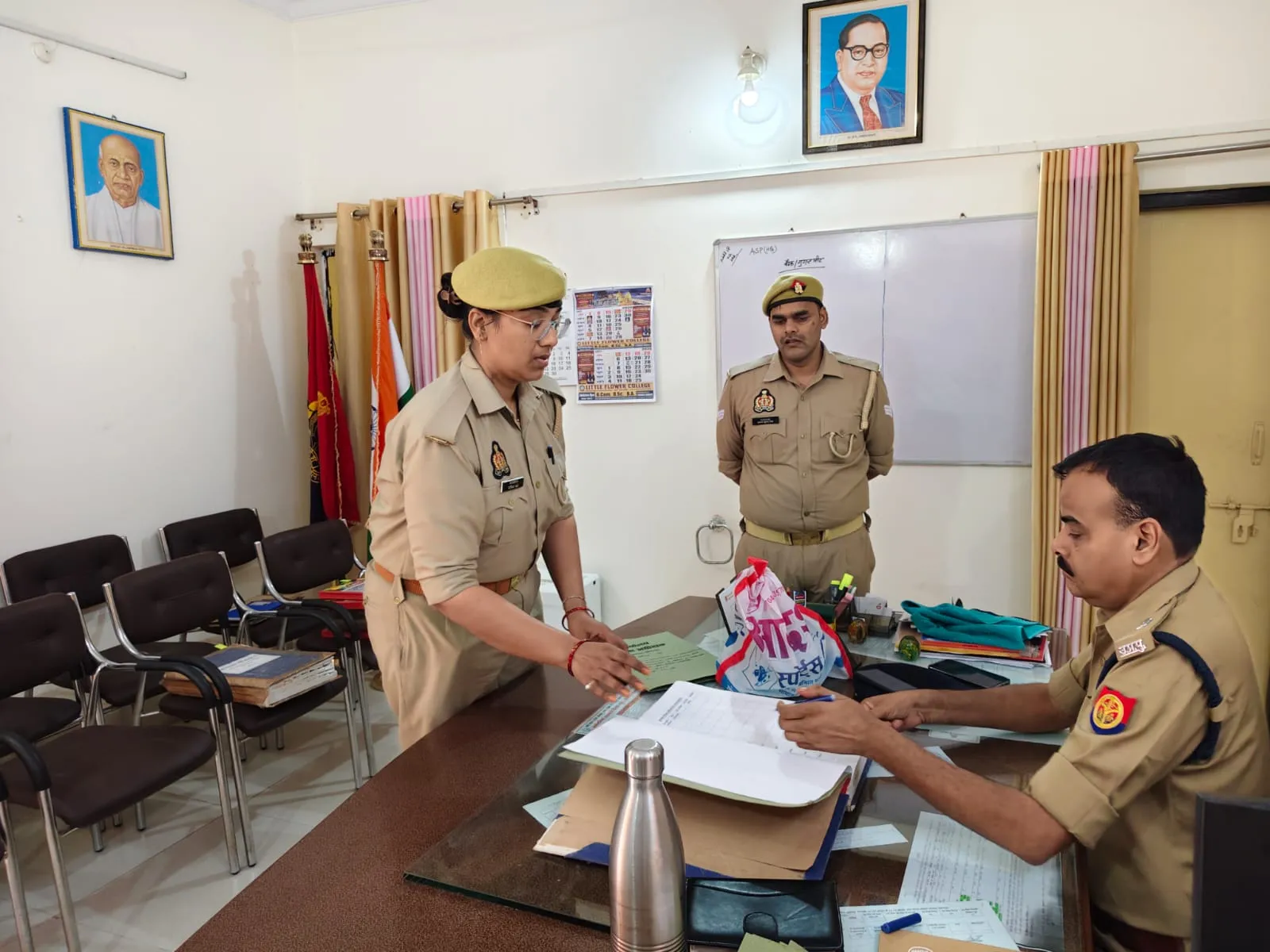 अपर पुलिस अधीक्षक मुख्यालय ने पुलिस लाइन चुर्क स्थित पुलिस कार्यालय के विभिन्न प्रकोष्ठों का किया  निरीक्षण, दिए आवश्यक दिशा-निर्देश