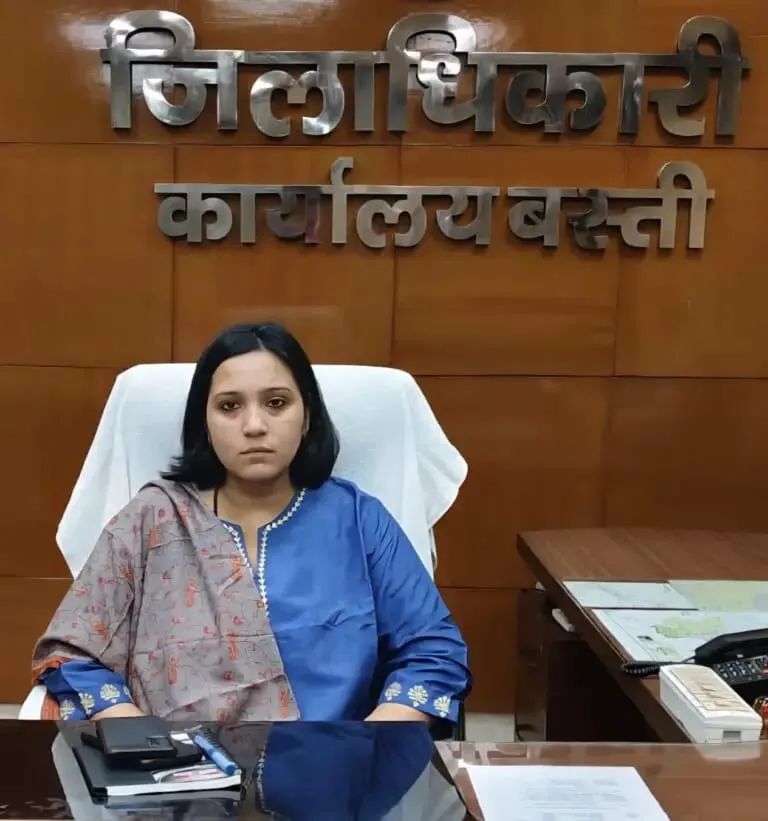 जनता की उम्मीदों की नई पहचान बनीं डीएम कृतिका ज्योत्स्ना, संवेदनशील कार्यशैली और त्वरित निर्णयों से जीत रहीं लोगों का भरोसा