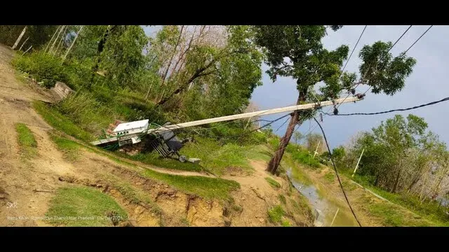 धूल भरी आंधी से बदला मौसम का मिजाज, शहर से गांव तक चरमराई बिजली व्यवस्था 