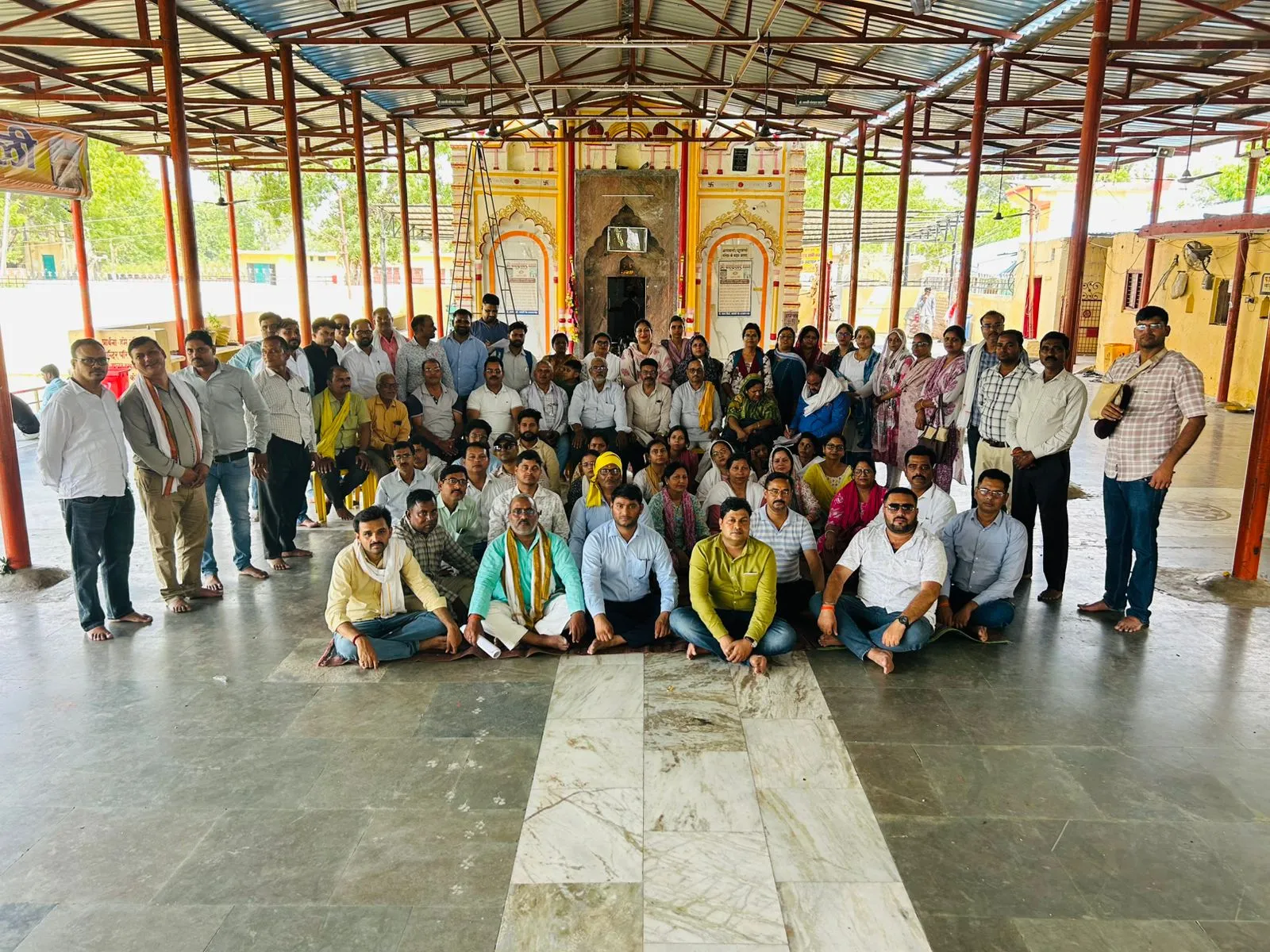 संगठनात्मक फैसले के विरोध में शिक्षकों की बैठक जिला उपाध्यक्ष के इस्तीफे पर जताया समर्थन।