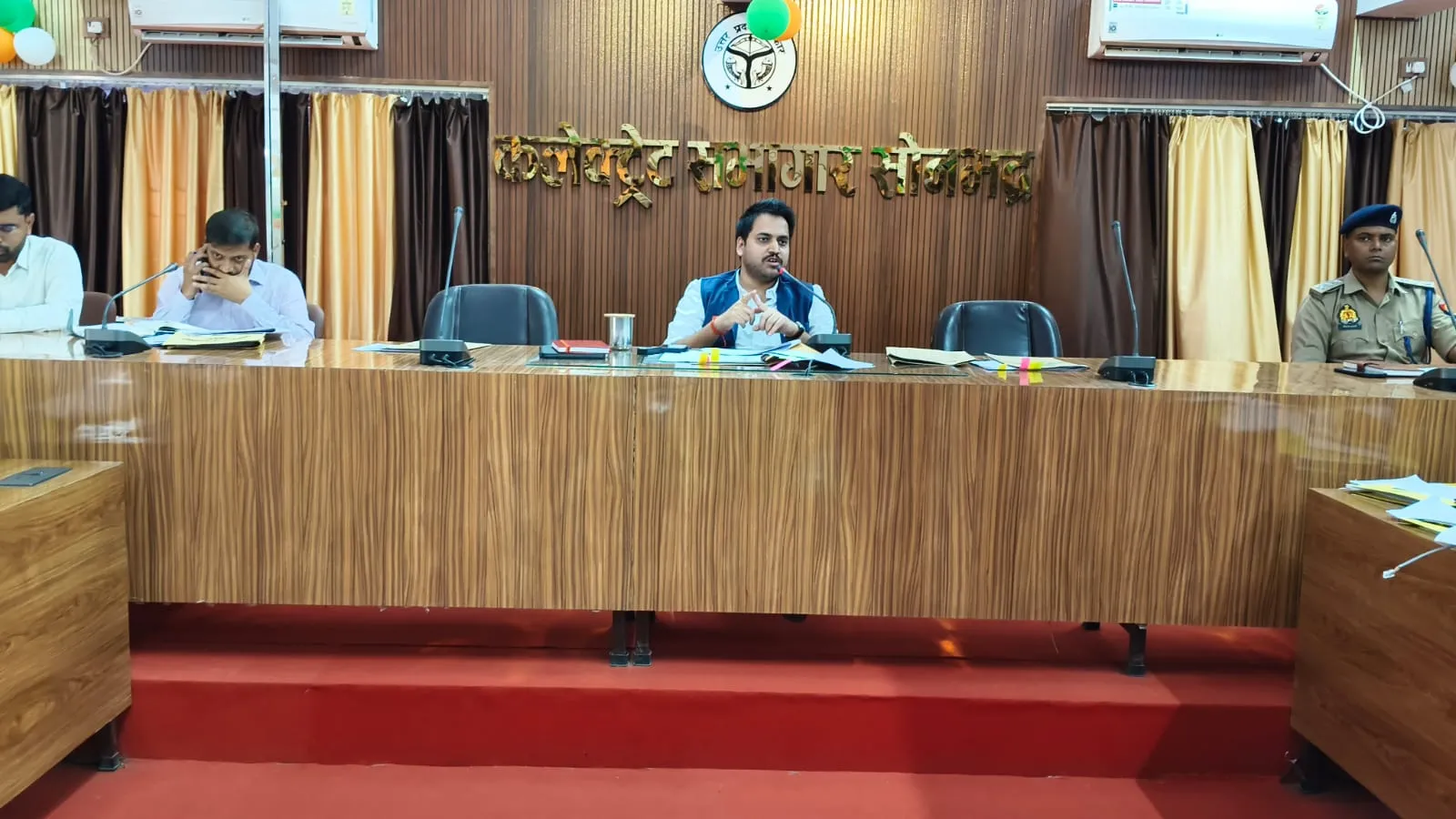 जिला स्तरीय उद्योग बन्धु बैठक में उद्यम विकास, निवेश प्रोत्साहन एवं जनसुविधाओं पर विशेष जोर