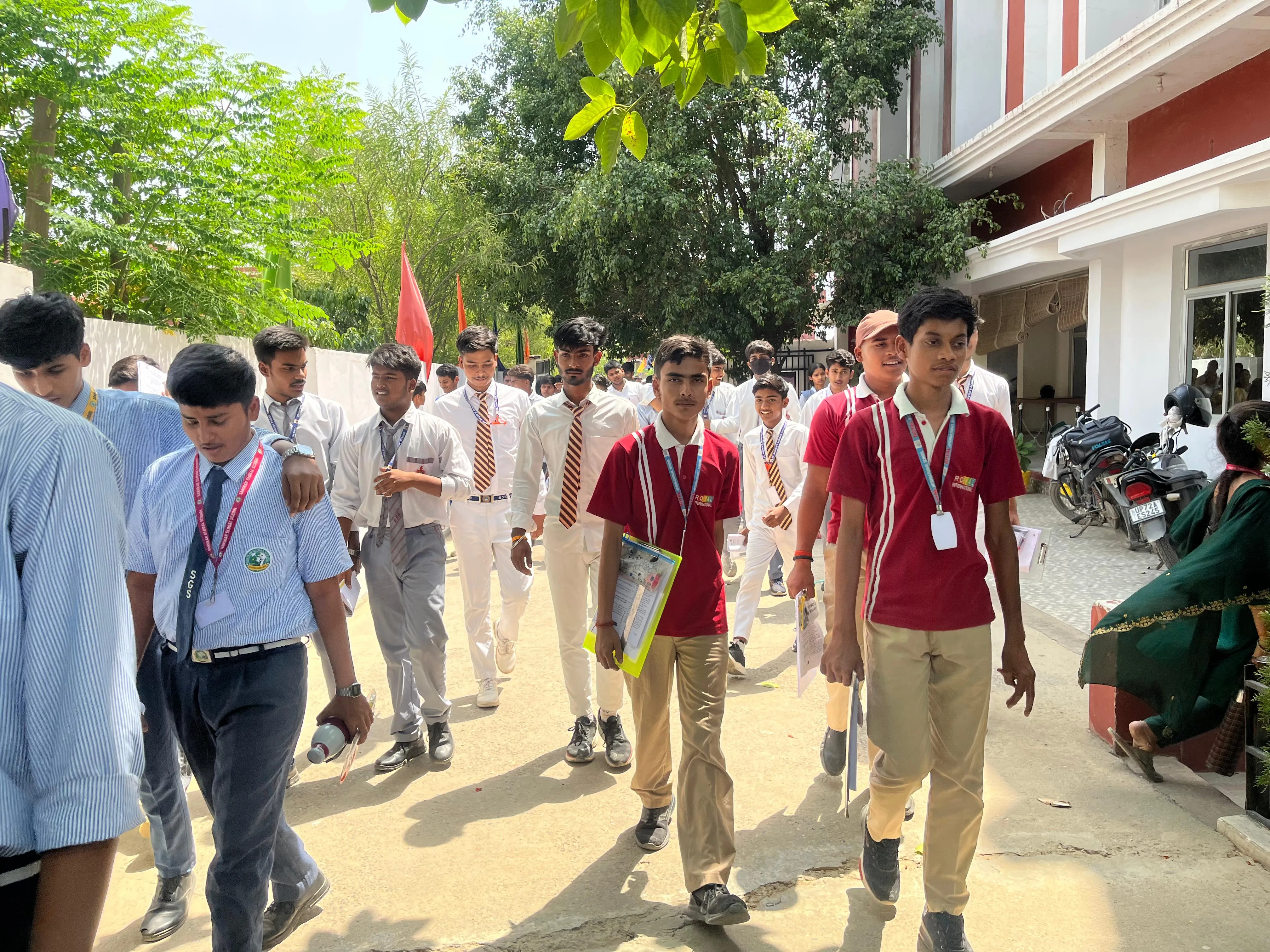  सीबीएसई कक्षा 10 सामाजिक विषय की परीक्षा सकुशल संपन्न 