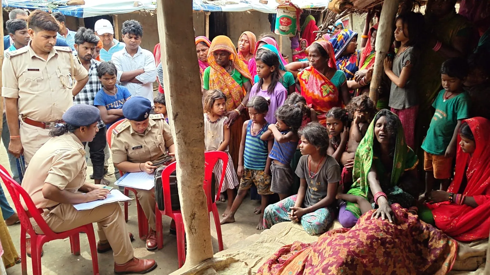 मां की डांट से नाराज 12 वर्षीय किशोरी ने फंदे से लटककर दी जान