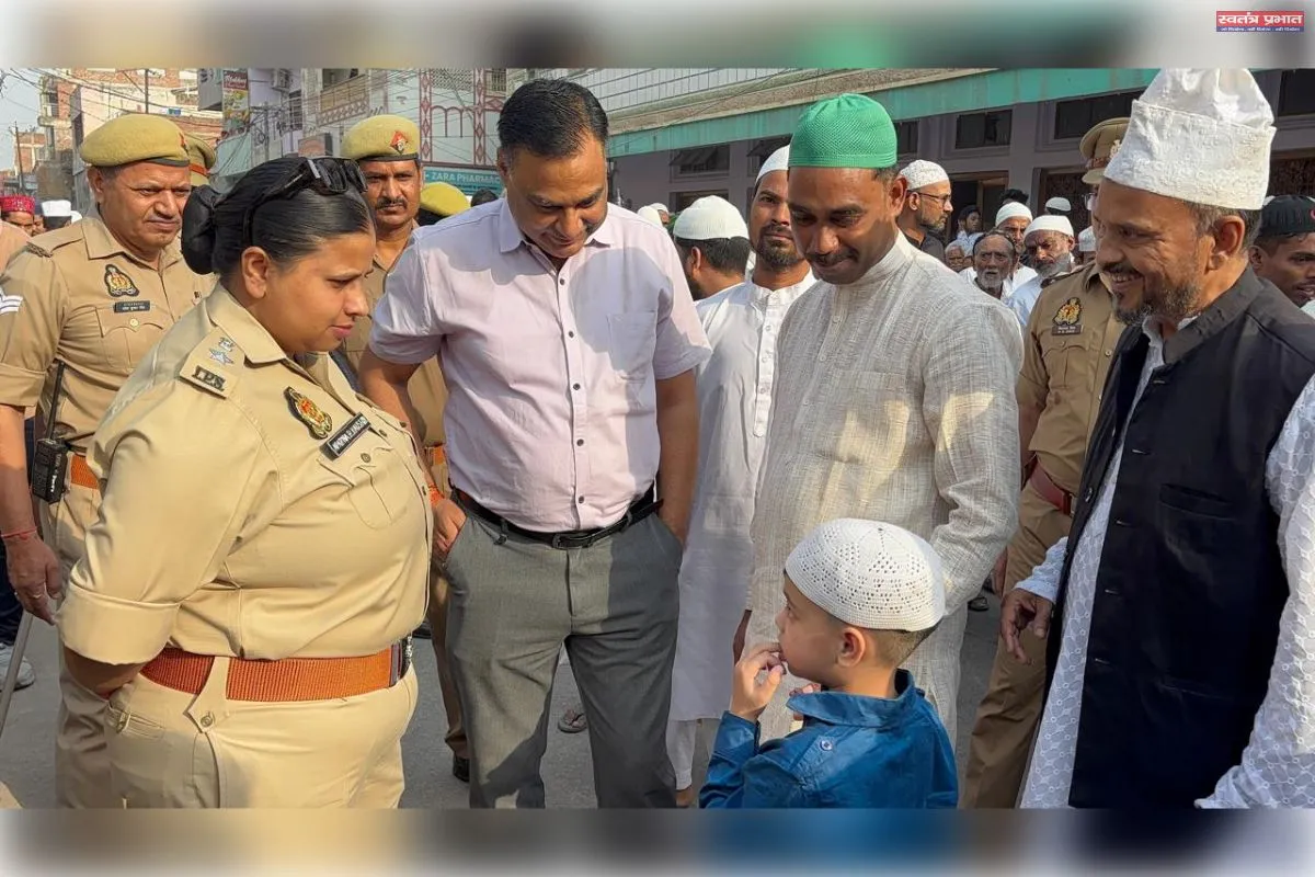 पुलिस अधीक्षक मीरजापुर द्वारा जिलाधिकारी मीरजापुर से साथ ईद-उल-जूहा(बकरीद) पर्व को सकुशल एवं सौहार्दपूर्ण वातावरण में
