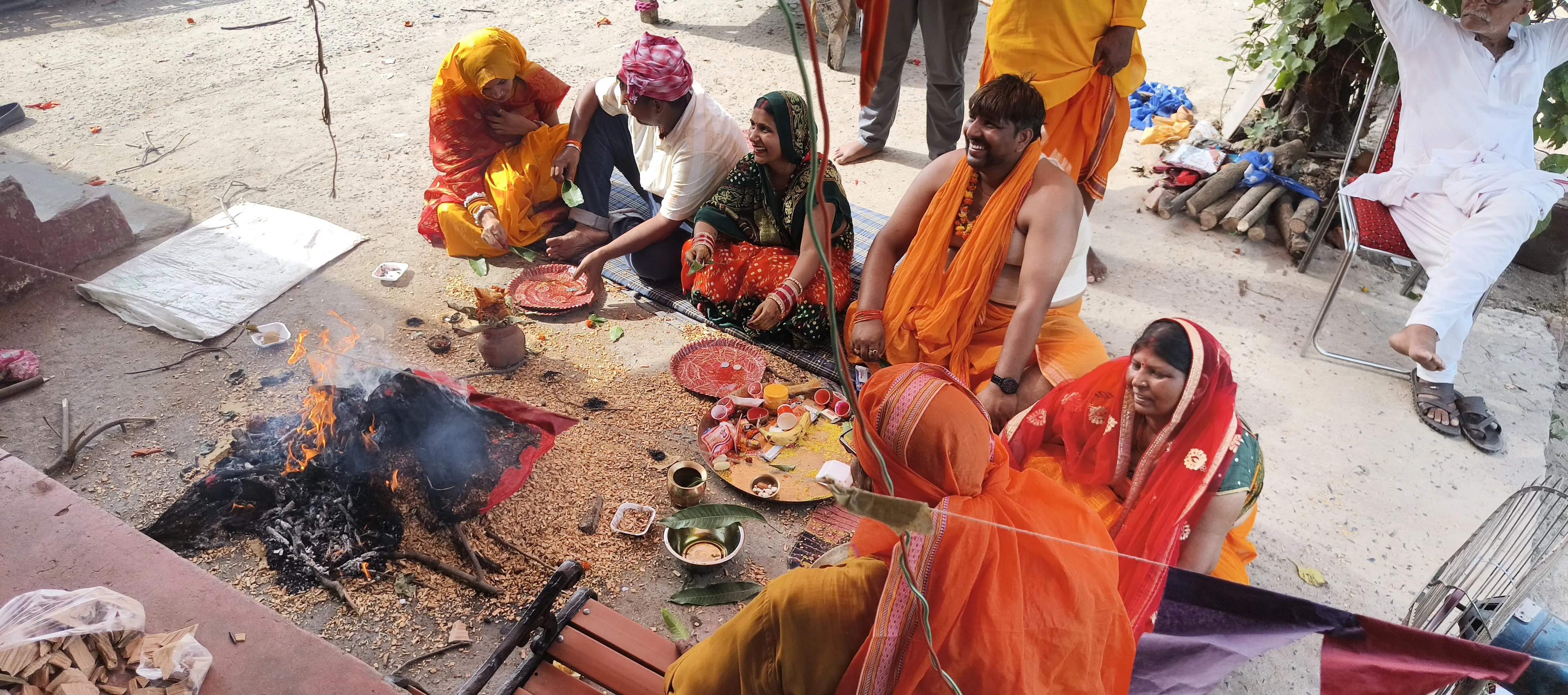 बाबा महेंद्रनाथ धाम मंदिर परिसर में हवन-पूजन व विशाल भंडारे के साथ 72 घंटे के अखंड अष्टयाम का समापन 