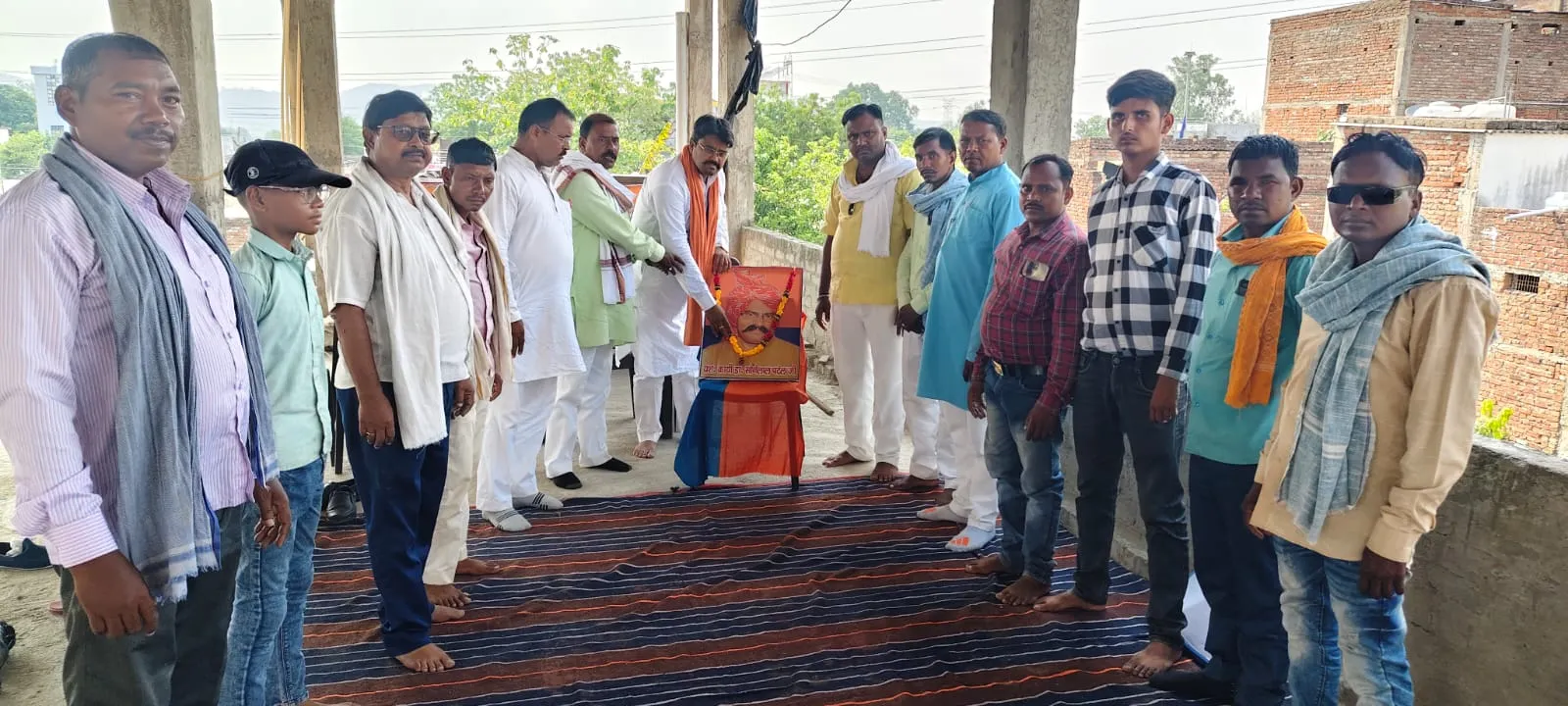 सेक्टर कमेटियों के गठन से मजबूत होगा संगठन, ओबरा में चुनावी तैयारी शुरू - आनन्द पटेल दयालु