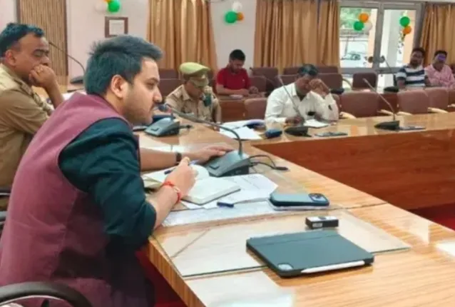 अवैध खनिज परिवहन एवं ओवरलोडिंग पर प्रशासन सख्त