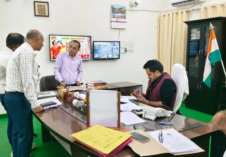जल जीवन मिशन में फर्जी पूर्णता प्रमाण पत्रों पर जिलाधिकारी ने जतायी नराजगी