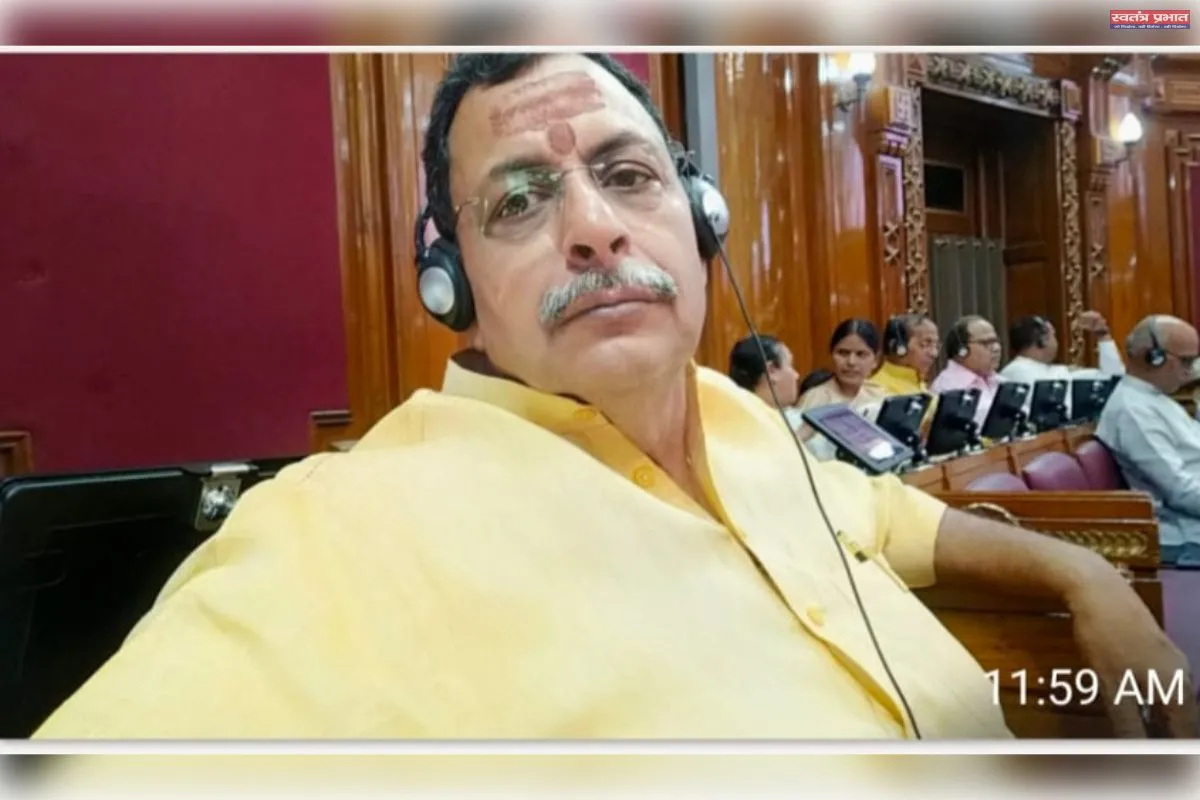 मिर्जापुर में रिंग रोड के लिए नगर विधायक का नई दिल्ली प्रवास