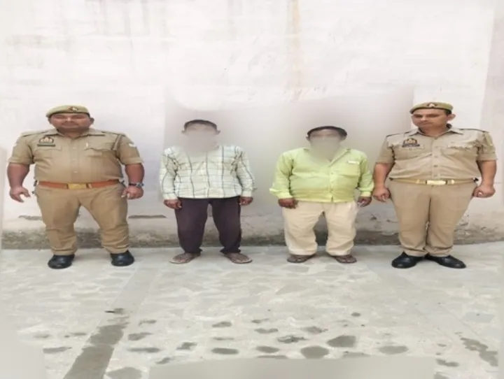 दुद्धी पुलिस ने अलग-अलग मुकदमें में वांछित 02 अभियुक्तों को किया गिरफ्तार, भेजा न्यायालय