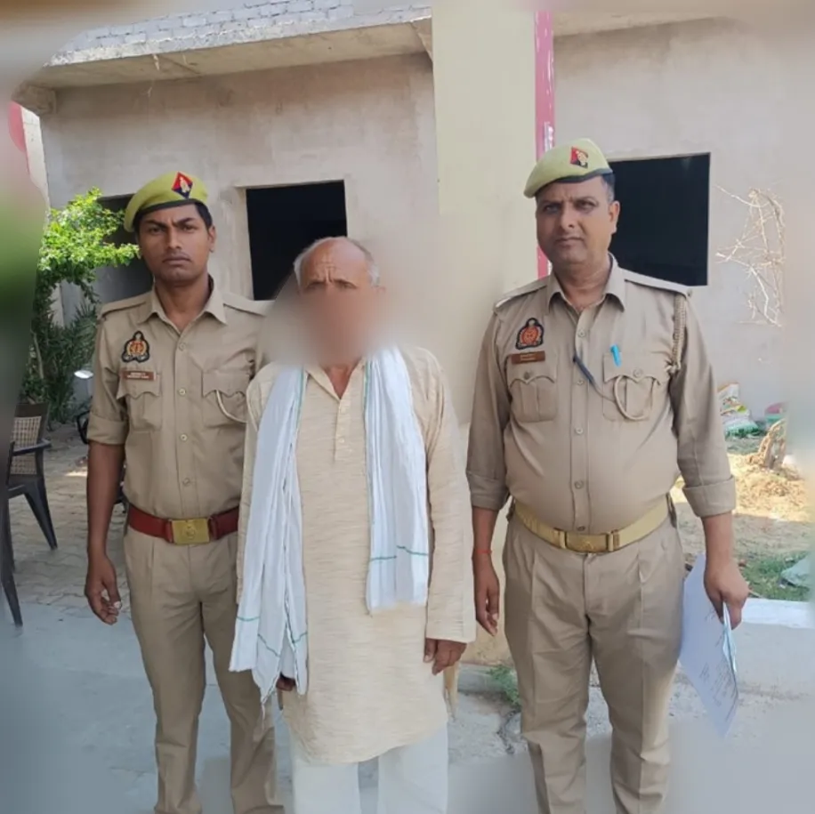 ओबरा पुलिस एक नफर वारण्टी गिरफ्तार, भेजा न्यायालय