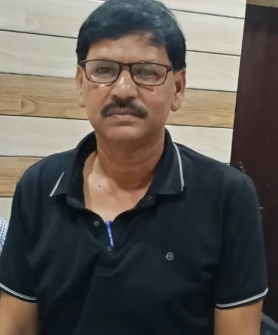 परसरामपुर के ग्राम प्रधान का मतदाता सूची से नाम गायब आयोग को शिकायत भेजी 