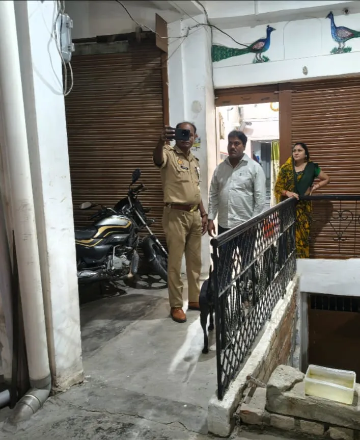 18 लाख वसूली, 40 लाख की नई मांग और मासिक रंगदारी का आरोप; पुलिस कार्रवाई पर सवाल