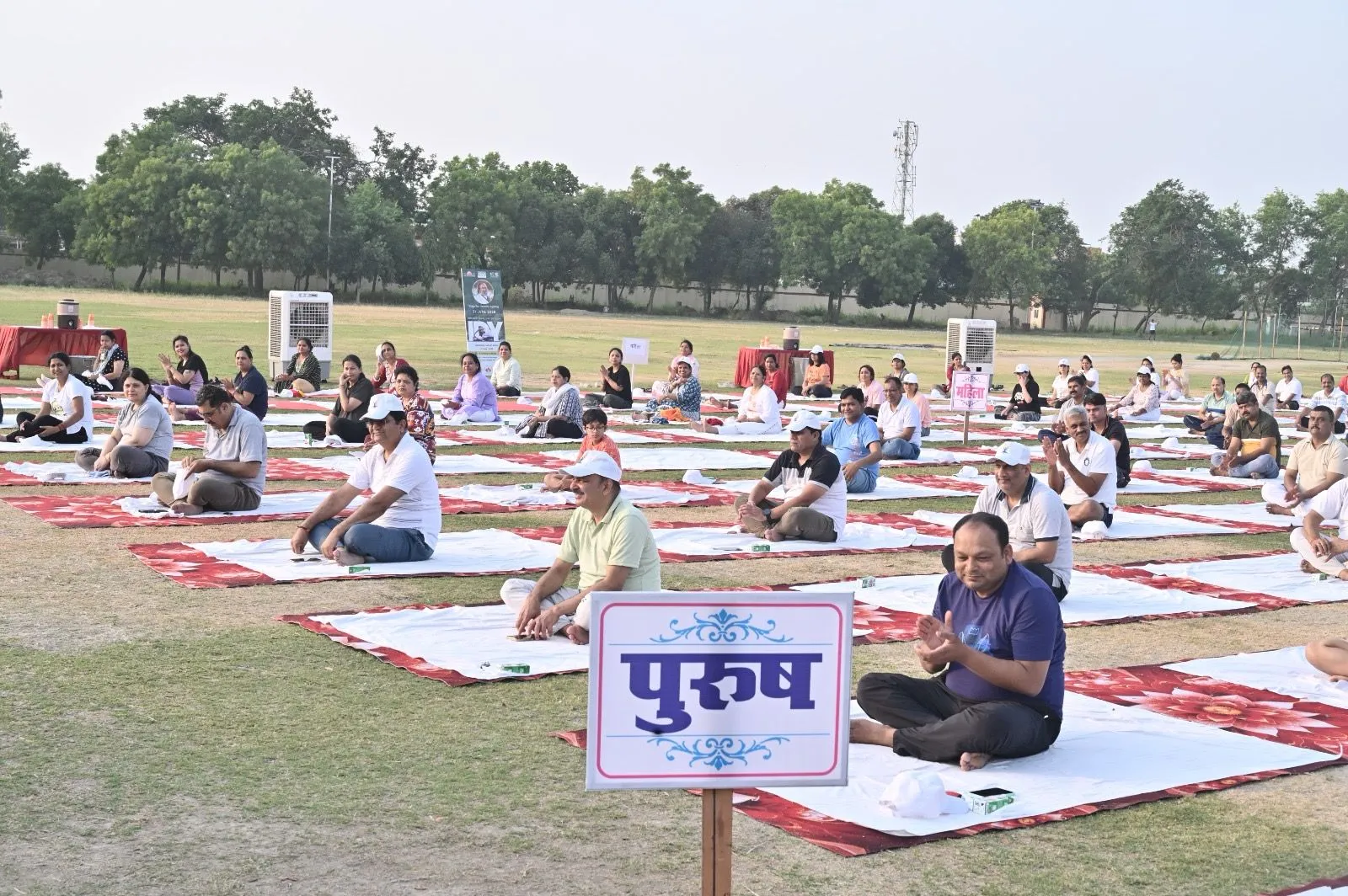 नियमित योगाभ्यास स्वस्थ एवं तनावमुक्त जीवन की कुंजी है।