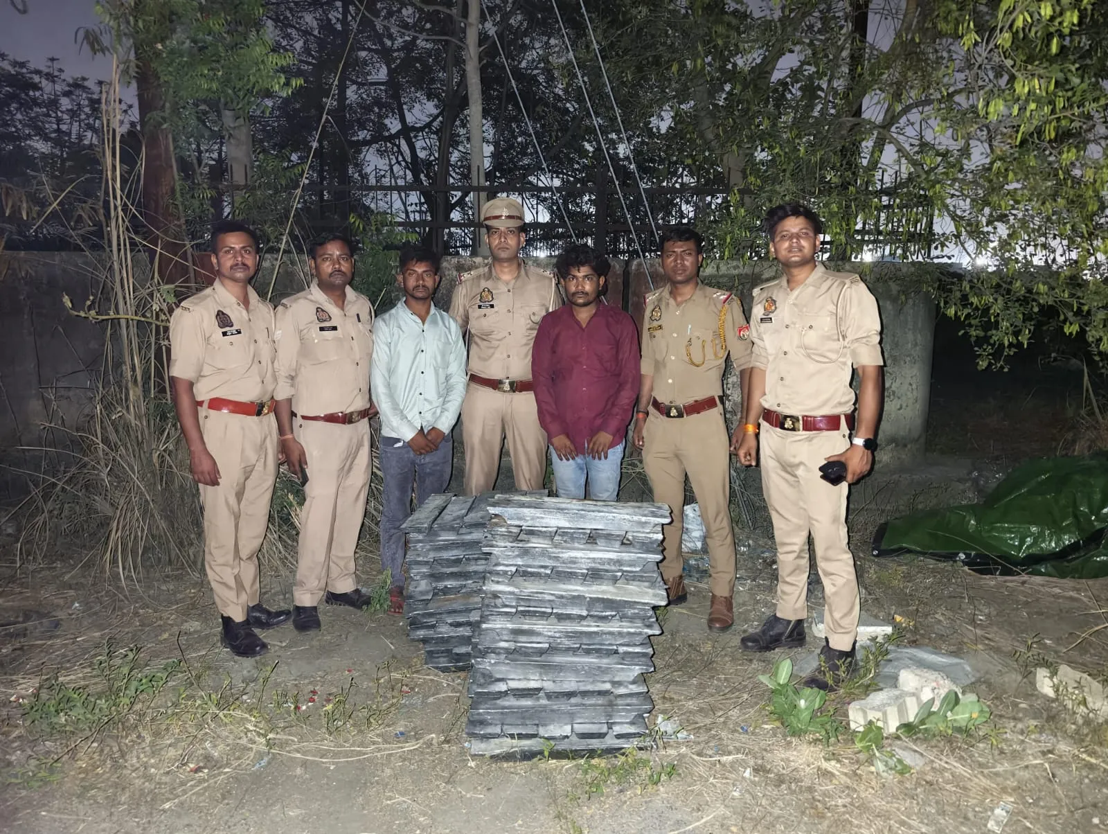 इंडस्ट्रियल एरिया पुलिस ने 24 घंटे में किया लाखों की चोरी का खुलासा , माल समेत दो शातिर गिरफ्तार