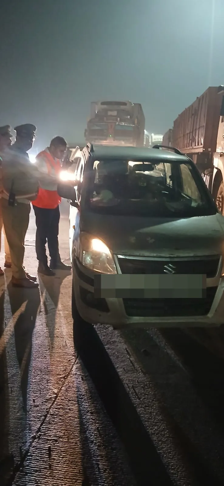 यातायात पुलिस द्वारा मॉडिफाइड साइलेंसर, प्रेशर हॉर्न और हूटर के विरुद्ध विशेष चेकिंग अभियान